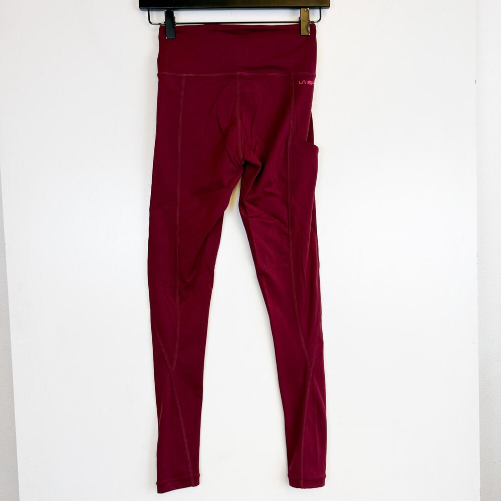 La Sportiva Cosmosis Hiking Leggings in Redwood Azalea Red - XS - Picture 4 of 9